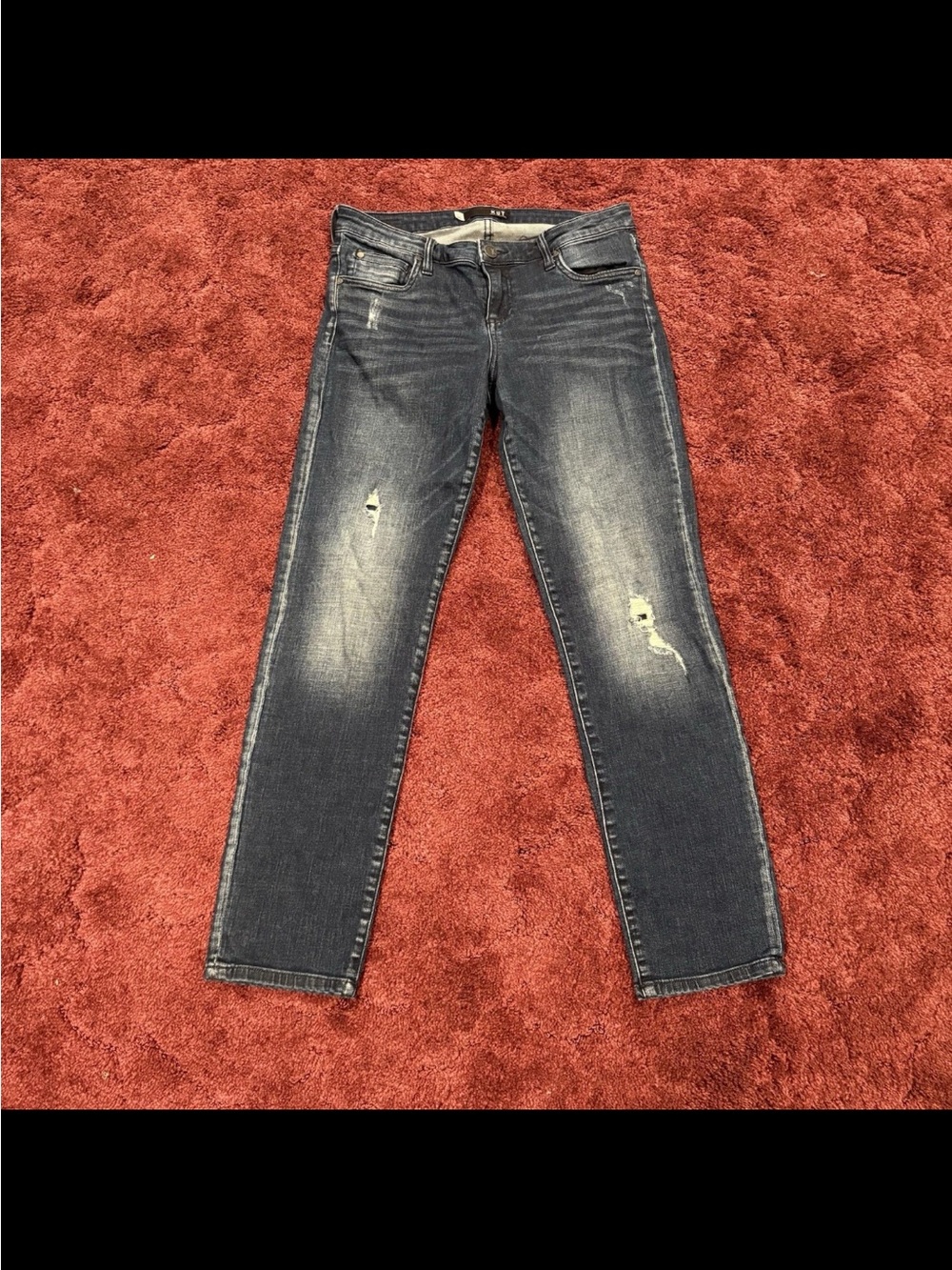 Kut from the Kloth Dark Blue Skinny Jeans with Knee Distress